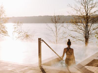 Strøm Spa Nordique - Spa en été