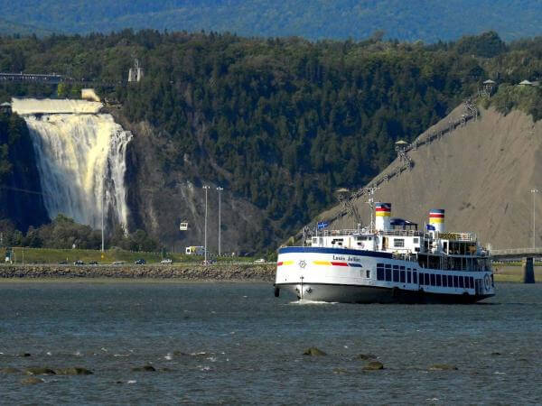 Day trip to Montmorency Waterfalls