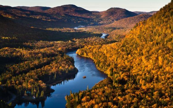 Parc national jacques cartier fall