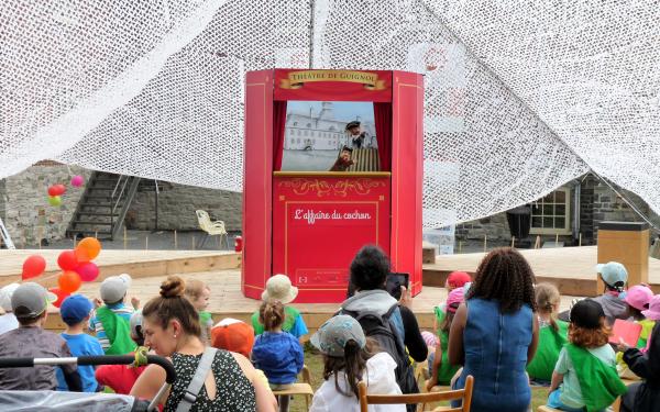 L'îlot des Palais - Théâtre de marionnettes devant public