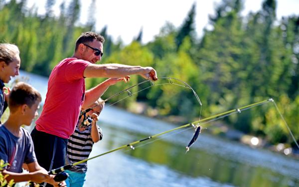 Au Chalet en Bois Rond - Pêche en famille