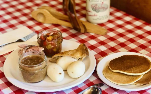 Le Relais des Pins, Restaurant - Cabane à sucre - Assiette de Cabane