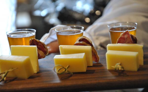 Cicerone Tours - cheese and cold meats tasting