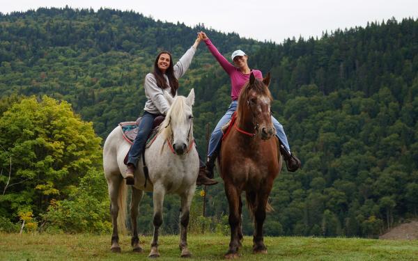 Excursions Jacques-Cartier - Excursion Hors-Piste à cheval