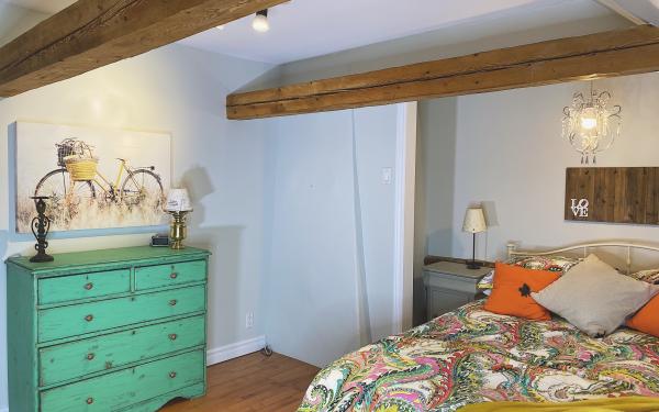 Domaine Steinbach Cidrerie, Gîte et Ressourcement - Chambre Éclectique