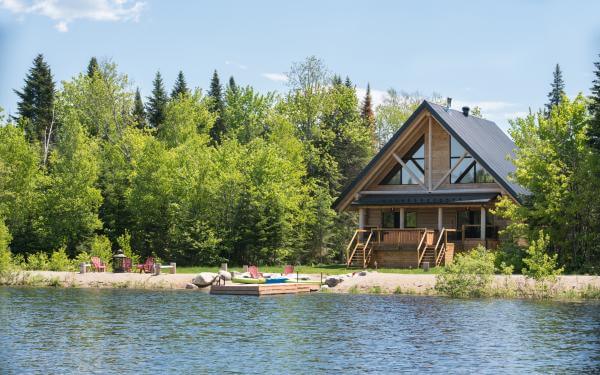 Au Chalet en Bois Rond - Lake and cottage