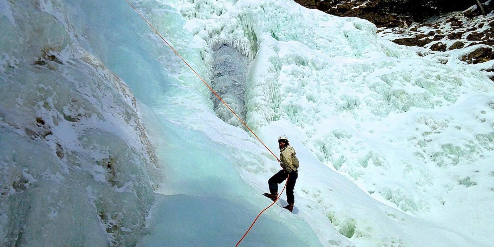 Canyoning-Québec - Canyoning de glace, Chute Jean-Larose