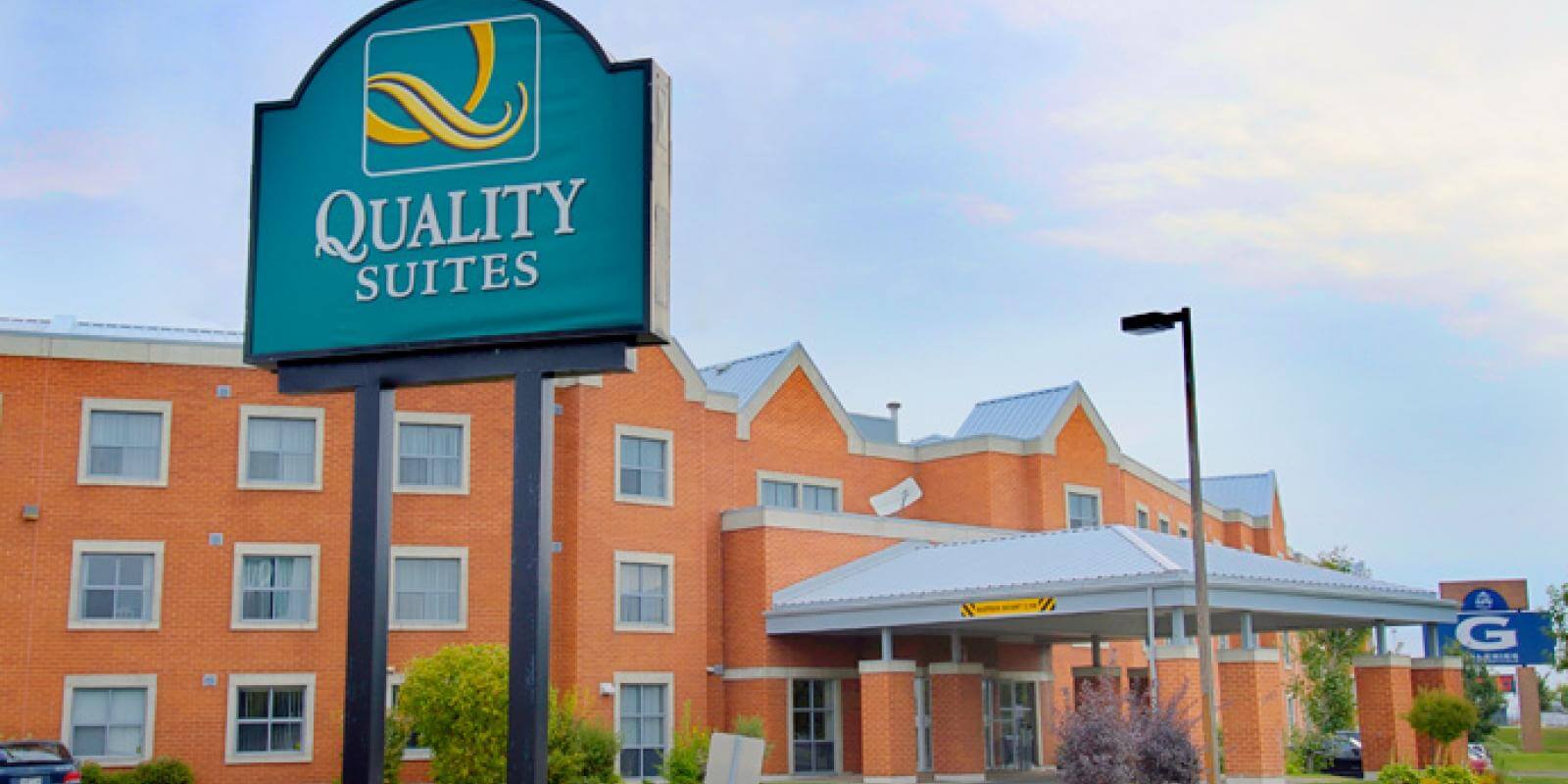 Hôtel Quality Suites Hôtels Hébergement Visiter Québec