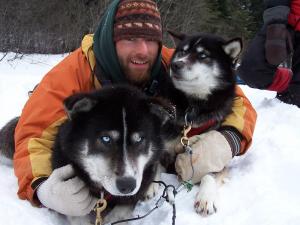 Aventure Inukshuk - guide and canine companions
