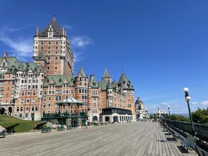 Tommy Byrne - Guide touristique & historien - Château Frontenac on the Dufferin Boardwalk