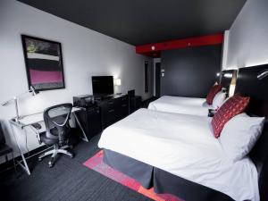 Grand Times Hôtel - Aéroport de Québec - chambre 2 lits doubles