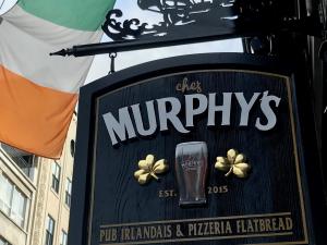 Pub Irlandais Chez Murphy's - sign
