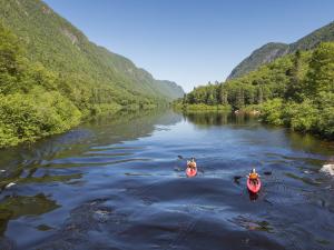 Kayak on the Jacques-Cartier River, in the Jacques-Cartier National Park, in summer.