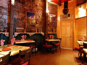 Restaurant La Grolla - dining room