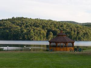 Le Manoir du Lac-Delage - vue sur le lac