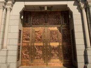 Christorama-Albert Gilles Copper Art - doors of the Basilica of Sainte-Anne-de-Beaupré