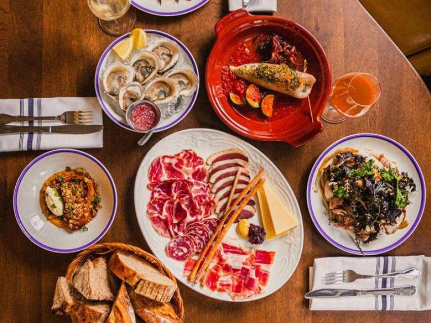 39 commerces offrant des mets à emporter à Québec Visiter Québec