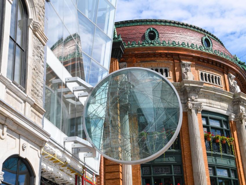 Atome ou le fruit des étoiles