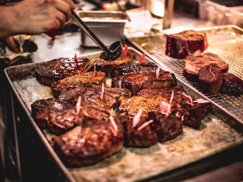 La Bête bar-steakhouse