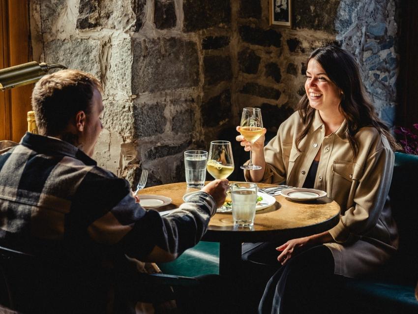 Louise Taverne & Bar à Vin