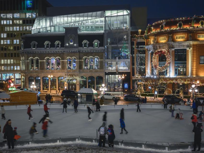 Patinoire place D'Youville