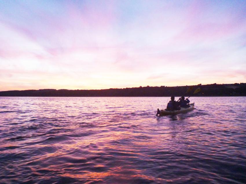 Quatre Natures - Sunset sea kayaking on Île d'Orléans