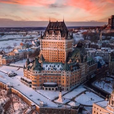 Château Frontenac et Vieux-Québec en hiver