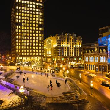 Patinoire place D'Youville